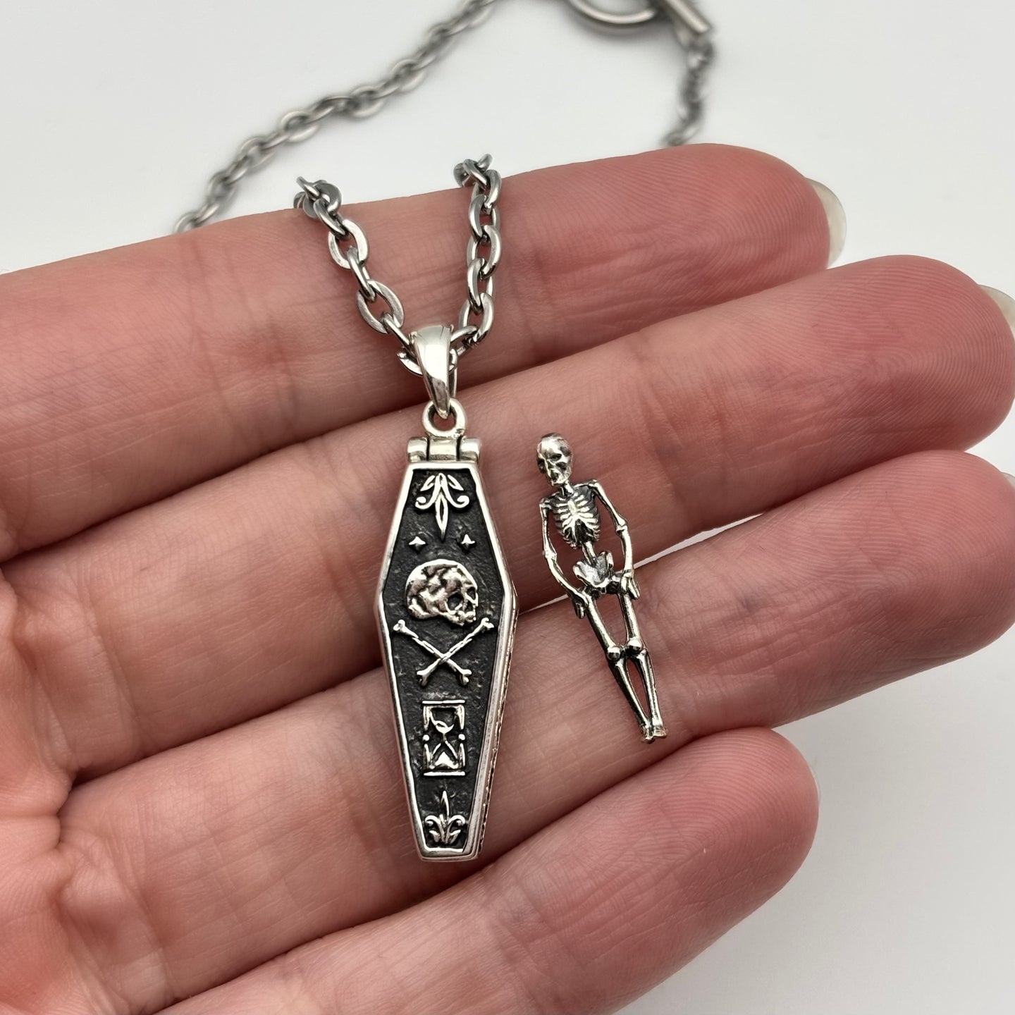 Coffin (+ skeleton) Necklace